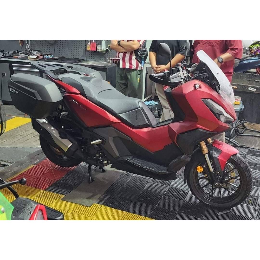 Honda ADV 350 Side Pannier Rack - DC Parts