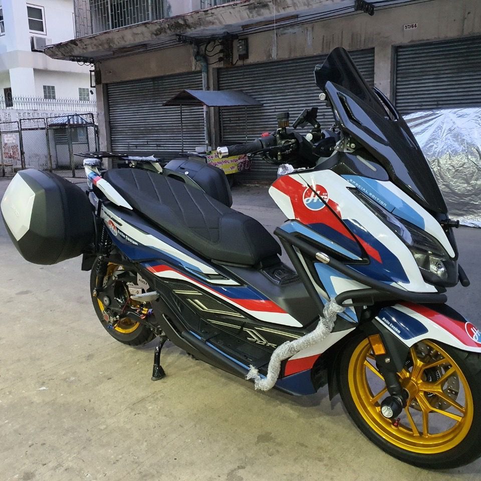 Honda Forza 125, 300, 350 - 2018 - 2024 Side Pannier Rack - DC Parts