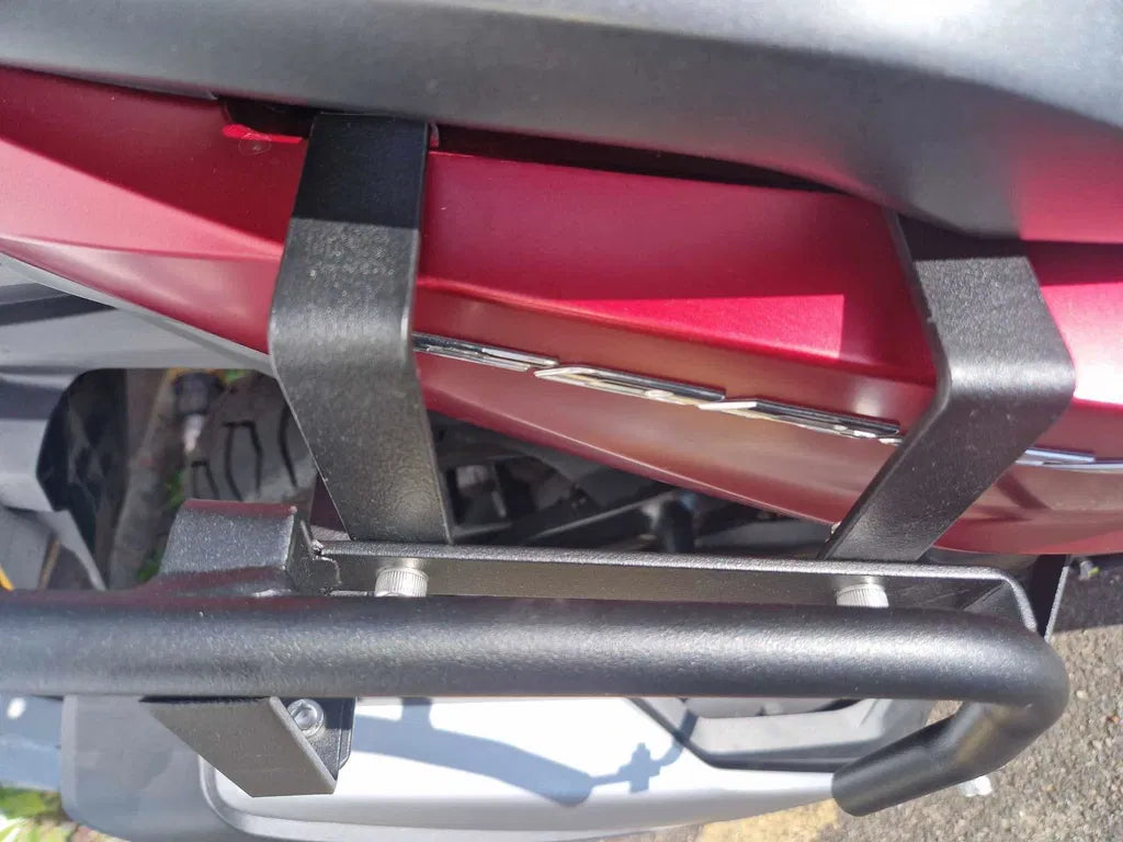 Honda Forza 350 - 2021 - 2026 Shad Side Pannier Rack