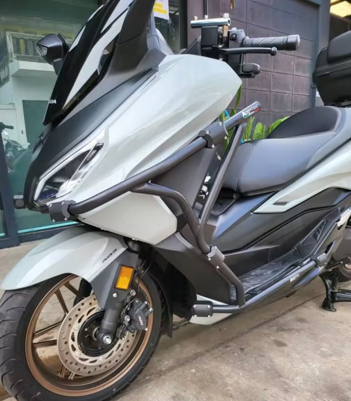 Honda Forza 2023 - 2025 Crash Bars